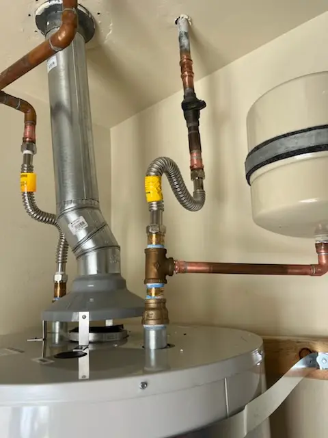 Water heater installation and plumbing repair in Downtown Oceanside